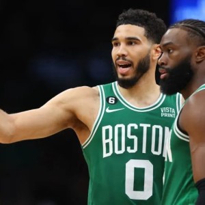  塔图姆关键抢断锁定胜局，凯尔特人双杀热火巩固前四  